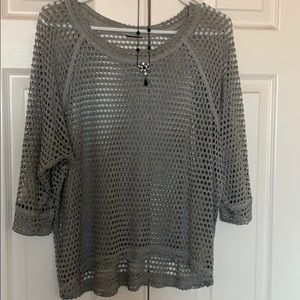 Gray mesh top